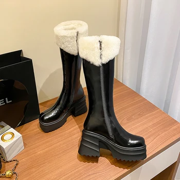 Europski zimske čizme tople zimske čizme od prave kože 22-24,5 cm Na меху od bičevati + vune, čizme do koljena na zatvarač sa strane, čizme na platformu
