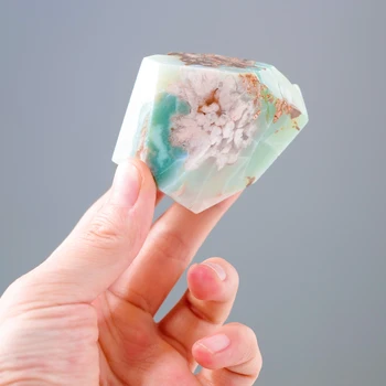  Veliki Prirodni Crystal Green Višnje Ahat Kamen Je Geometrijski Kocka Многогранник Home Stolni Klatno Ukras Uzorak Ukras Dragulj